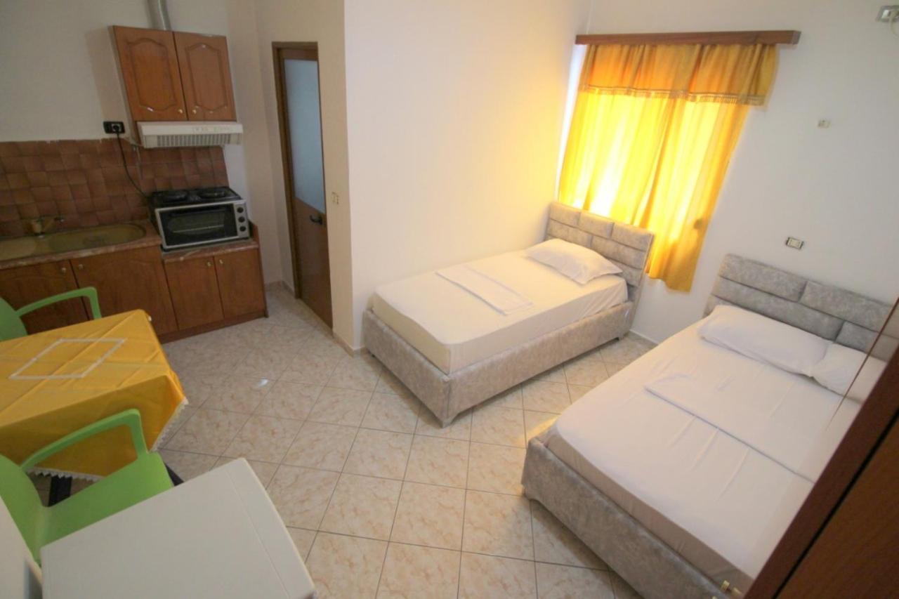 Hotel Vila Vilson Σαράντα Δωμάτιο φωτογραφία